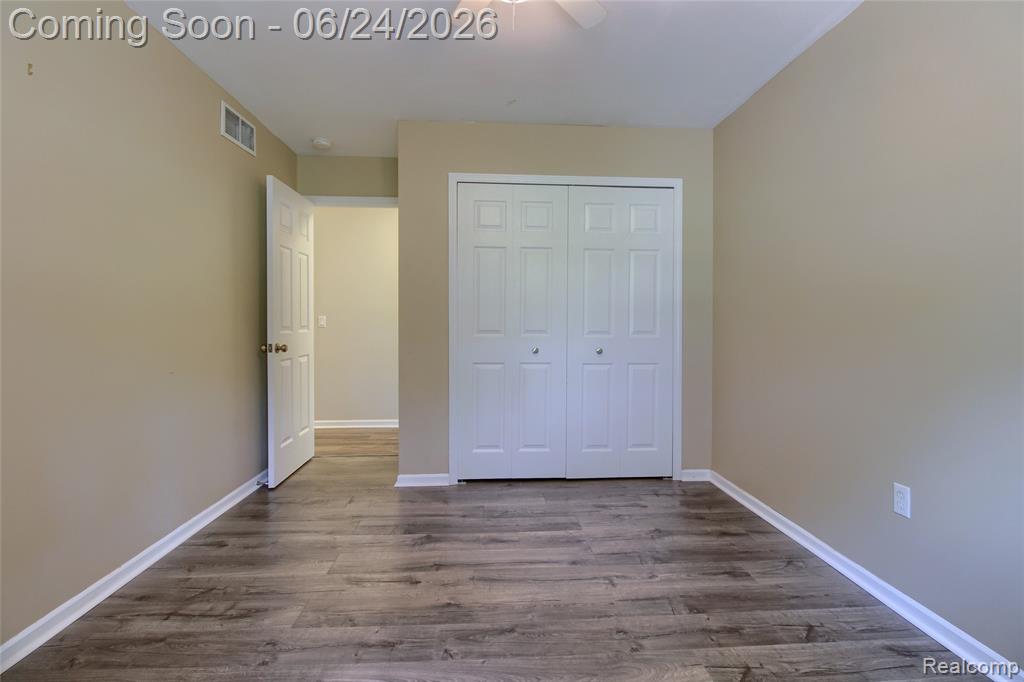 24487 Dugan Drive, New Boston, MI 48164 — Photo 25