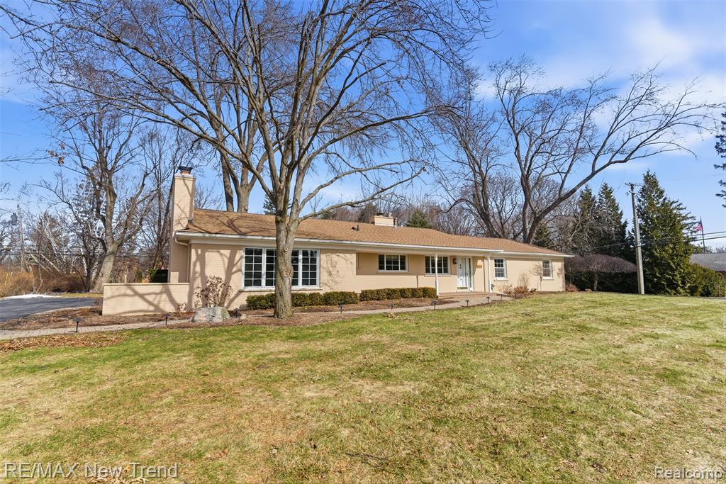 1043 Westview Road, Bloomfield Hills, MI 48304 — Photo 4