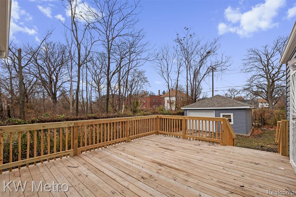 120 Tuxedo Street, Highland Park, MI 48203 — Photo 32