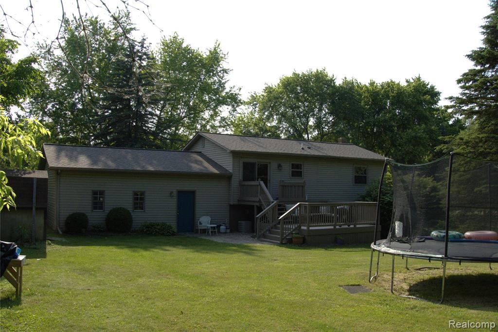 2234 Landmark Drive, Lapeer, MI 48446 — Photo 8
