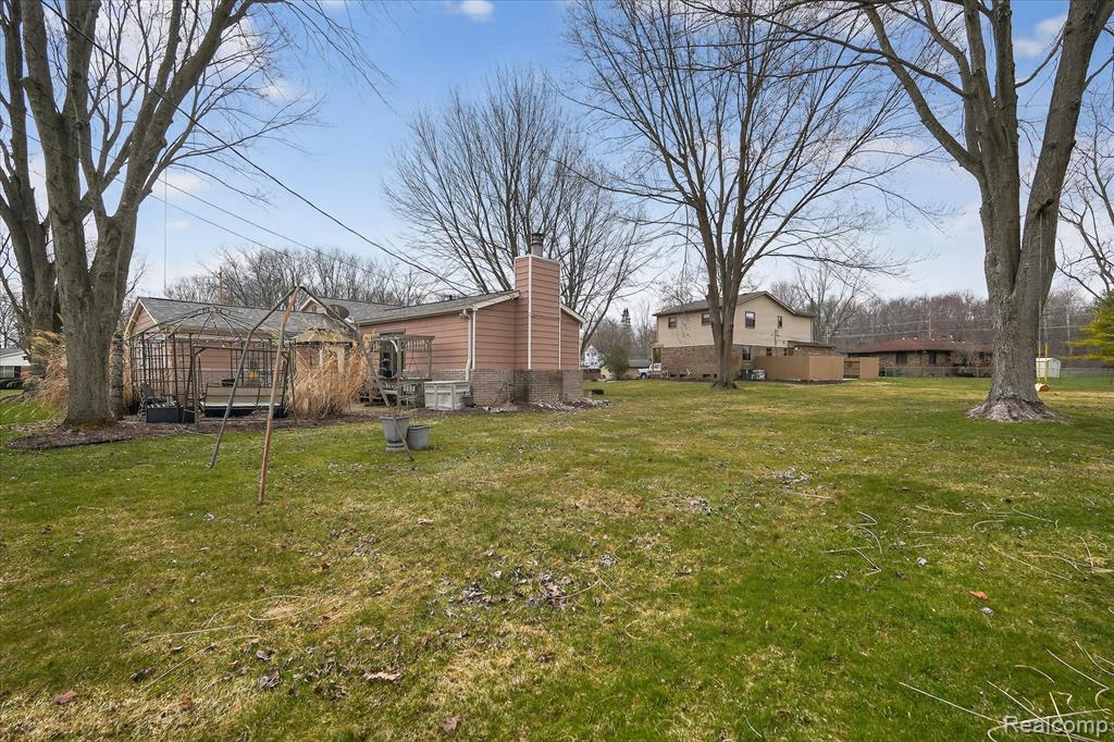 7336 Mustang Drive, Clarkston, MI — Photo 38