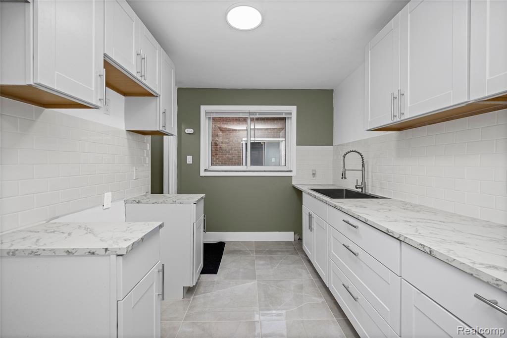 16871 Asbury Park, Detroit, MI 48235 — Photo 21