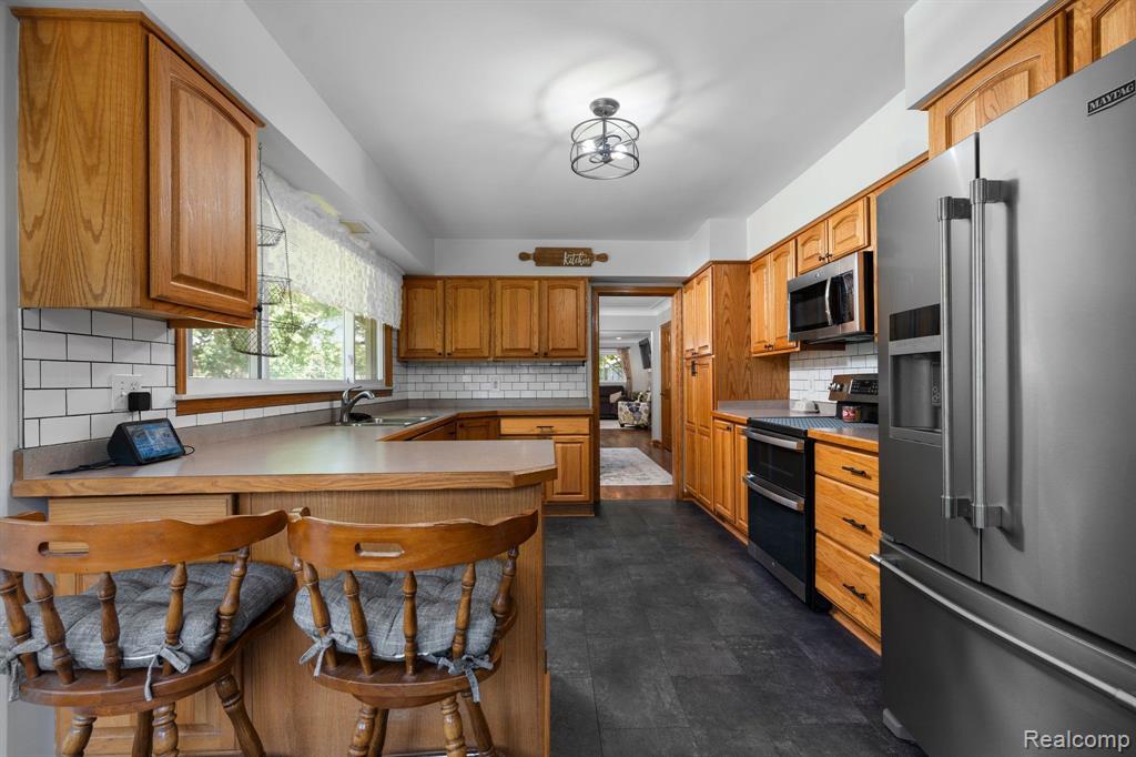 428 N SUMMIT Street, Webberville, MI 48892 — Photo 10