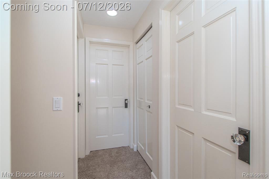 611 W 4th Street, Royal Oak, MI 48067 — Photo 37