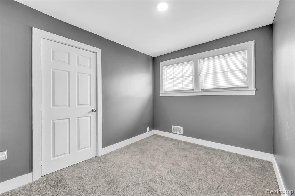 4036 Columbus Street, Detroit, MI 48204 — Photo 13