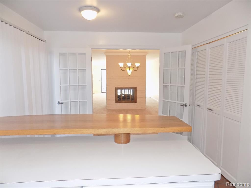 7158 PEBBLE PARK Drive, West Bloomfield, MI — Photo 15