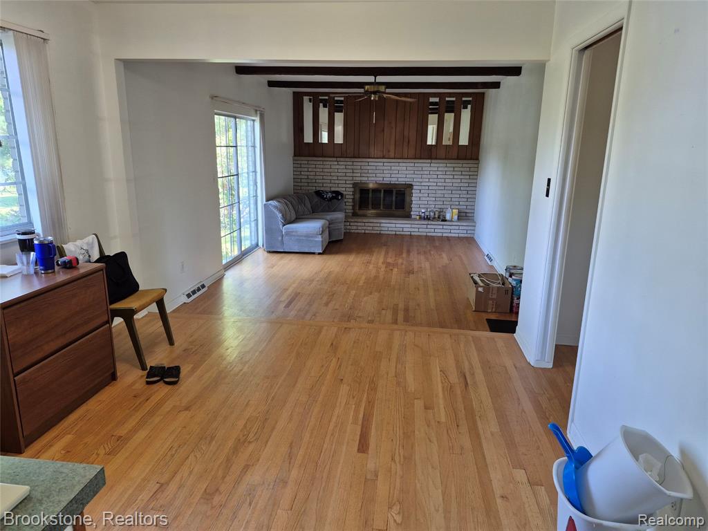 4295 Sashabaw Road, Waterford, MI 48329 — Photo 17