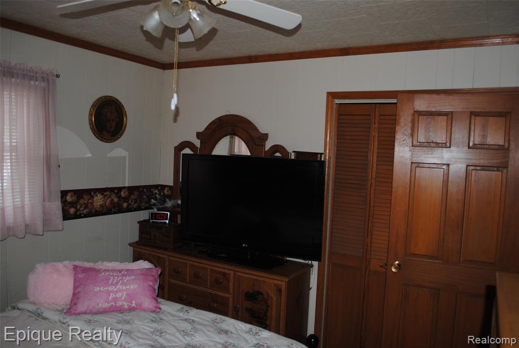 4828 Morse Drive, Caseville, MI 48725 — Photo 17