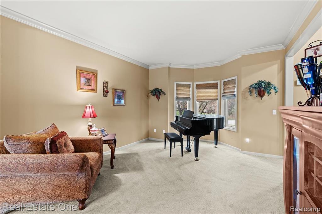 539 Olivia Drive, Milford, MI 48381 — Photo 7