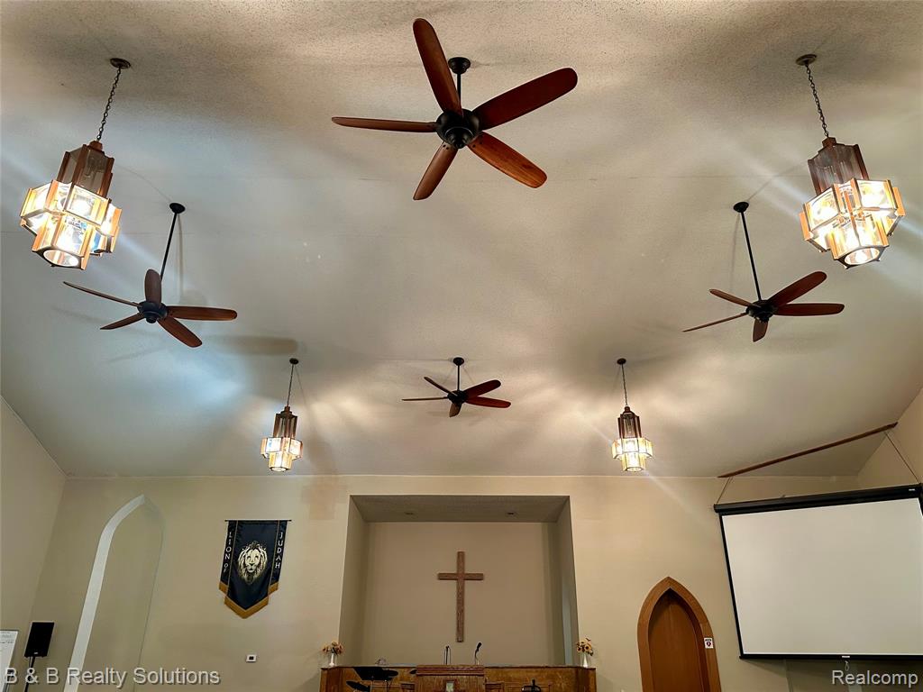 6080 Fulton Street, Mayville Vlg, MI 48744 — Photo 10
