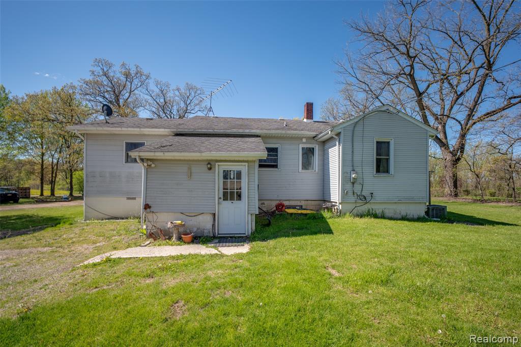 840 W Rose Center Road, Holly, MI 48442 — Photo 22
