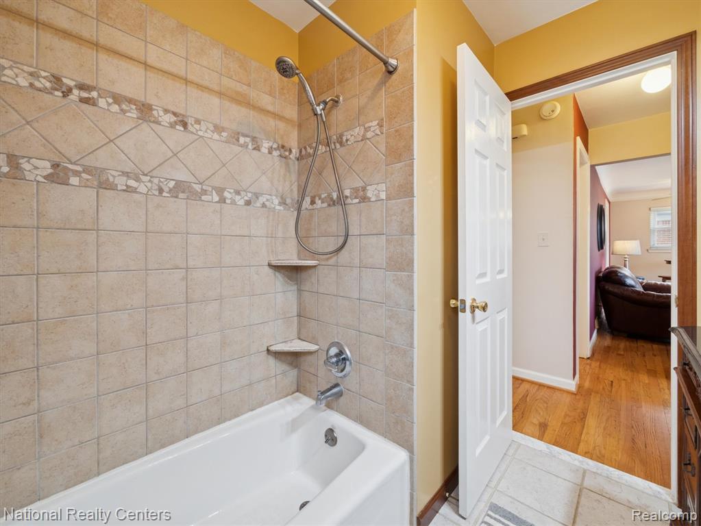6554 Cardwell Street, Garden City, MI — Photo 21