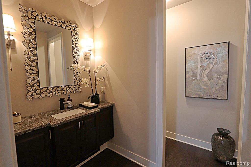 4966 Park Manor Drive, Troy, MI 48098 — Photo 21