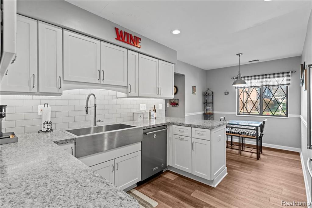 42160 Woodward Avenue, 17, Bloomfield Hills, MI 48304 — Photo 10