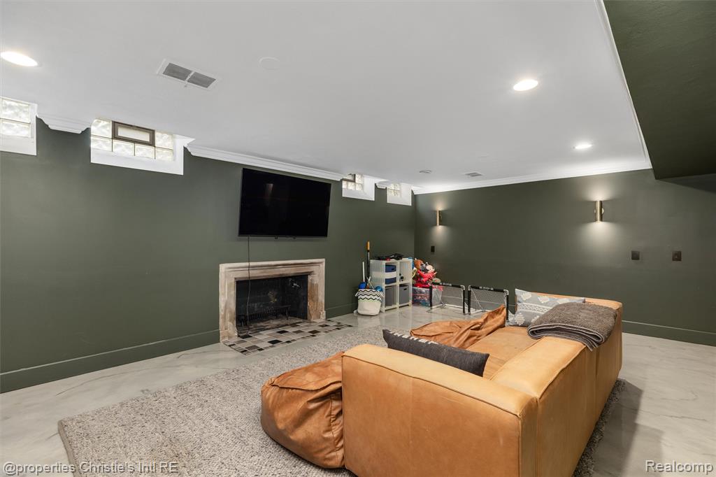 1059 Berkshire Road, Grosse Pointe Park, MI 48230 — Photo 45