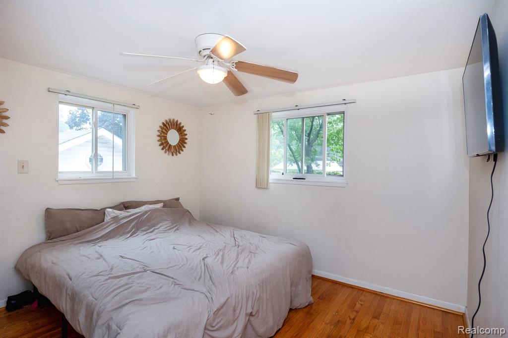 3979 ACADEMY Street, Dearborn Heights, MI 48125 — Photo 13