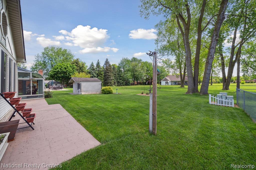 41250 Scarborough Court, Clinton Twp, MI 48038 — Photo 22