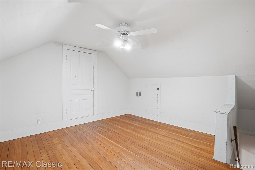 226 Franklin Street, Milford, MI 48381 — Photo 18