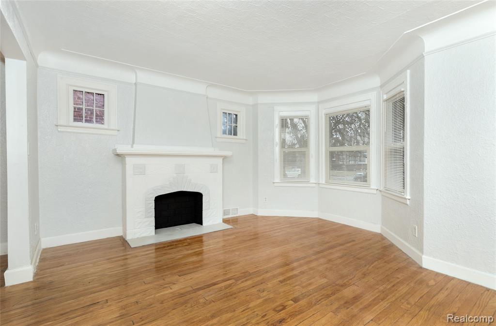 9555 Coyle Street, Detroit, MI 48227 — Photo 2