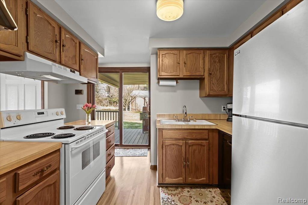 8470 WASHBURN Road, Goodrich Vlg, MI — Photo 20