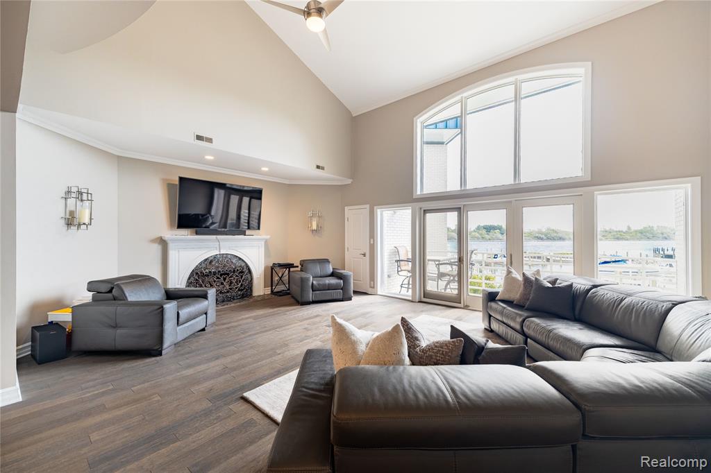 24 Kreger Drive, Wyandotte, MI 48192 — Photo 16