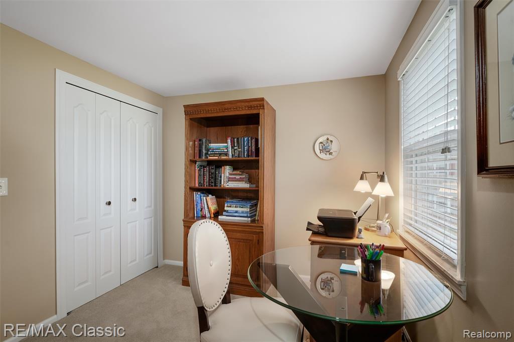 20903 W Glen Haven Circle, Novi, MI 48167 — Photo 24