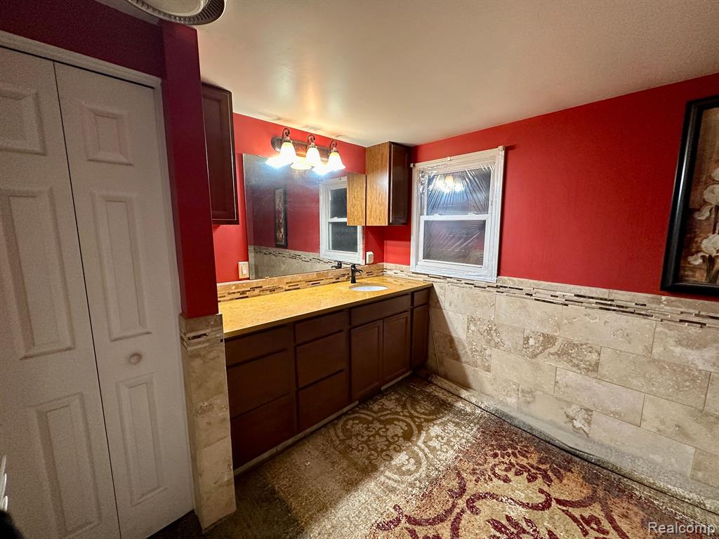 7700 RAVENSWOOD Road, Wales, MI — Photo 5