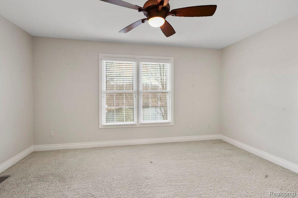 71 BURNIAH Lane, Lake Orion, MI 48362 — Photo 28