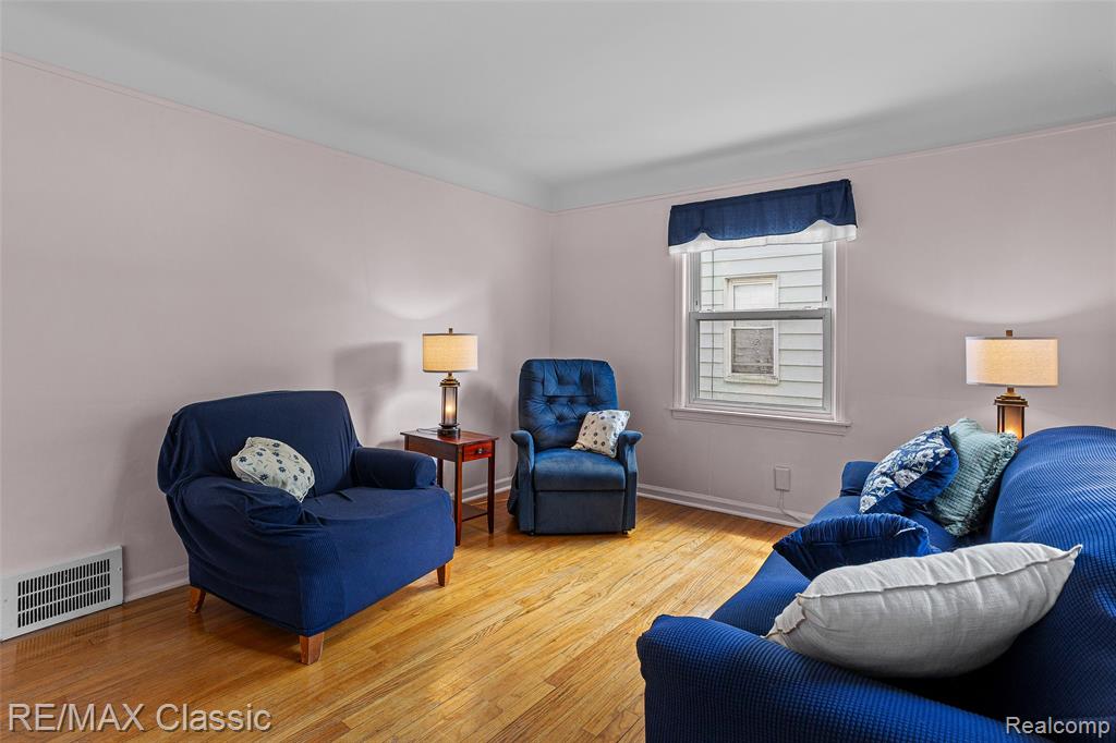 5097 Winifred Street, Wayne, MI 48184 — Photo 3