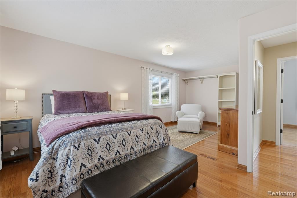 7288 Foxgate Drive, Brighton, MI 48116 — Photo 25