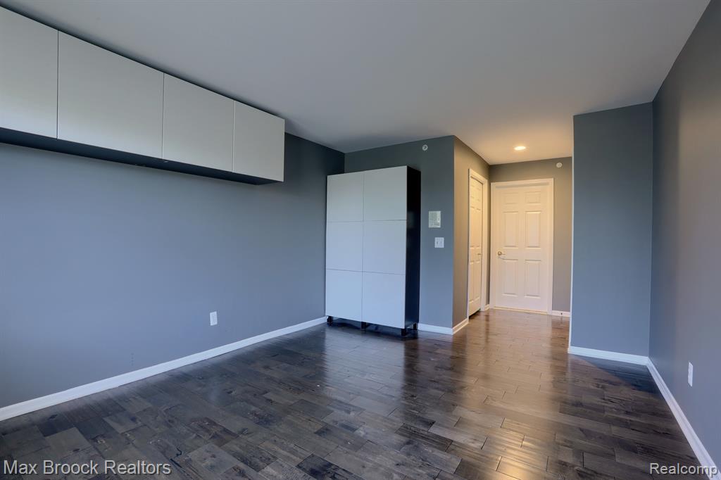 39440 SPRINGWATER Drive, Northville, MI 48168 — Photo 13