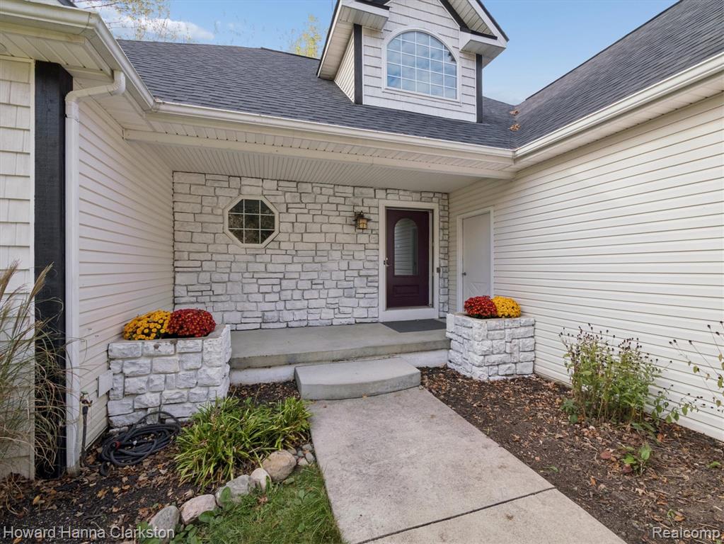 1688 Nelson Drive, Lapeer, MI 48446 — Photo 3