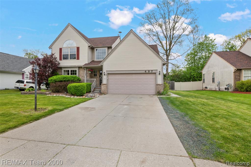 437 Light Tower Court, Belleville, MI 48111 — Photo 3