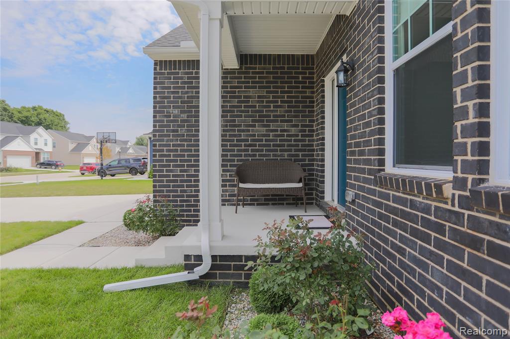 20776 Wexford Drive, Macomb, MI 48044 — Photo 20