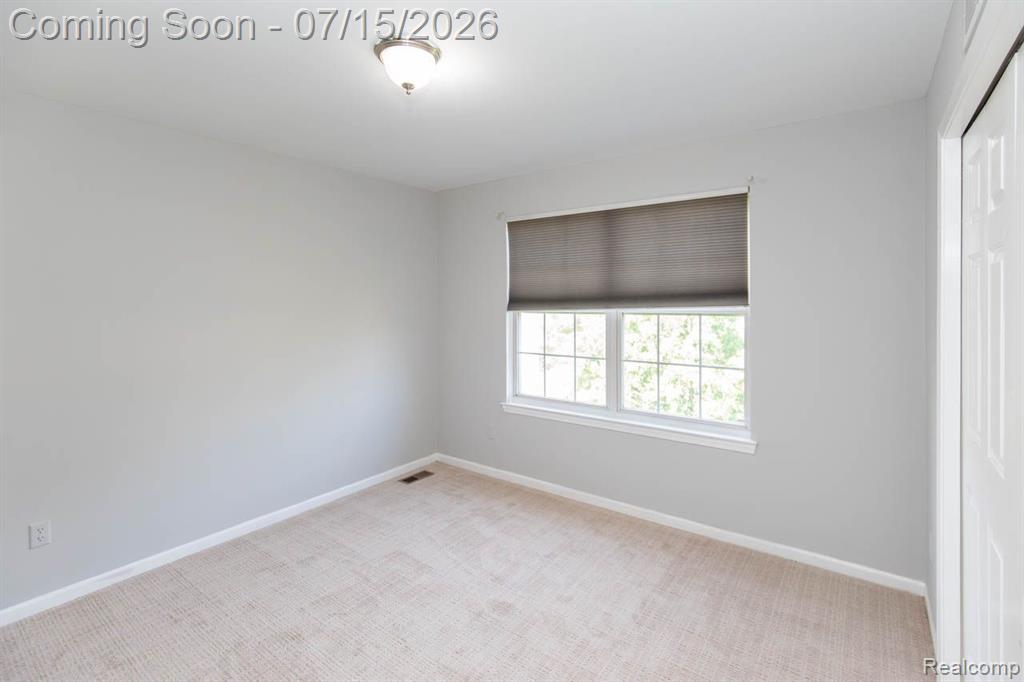 43721 CHERRYWOOD Lane, Canton, MI 48188 — Photo 43