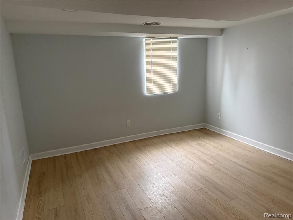 458 Hague Street, 3, Detroit, MI 48202 — Photo 6