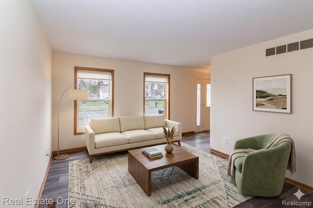 416 Umberland Drive, Howell, MI 48843 — Photo 7