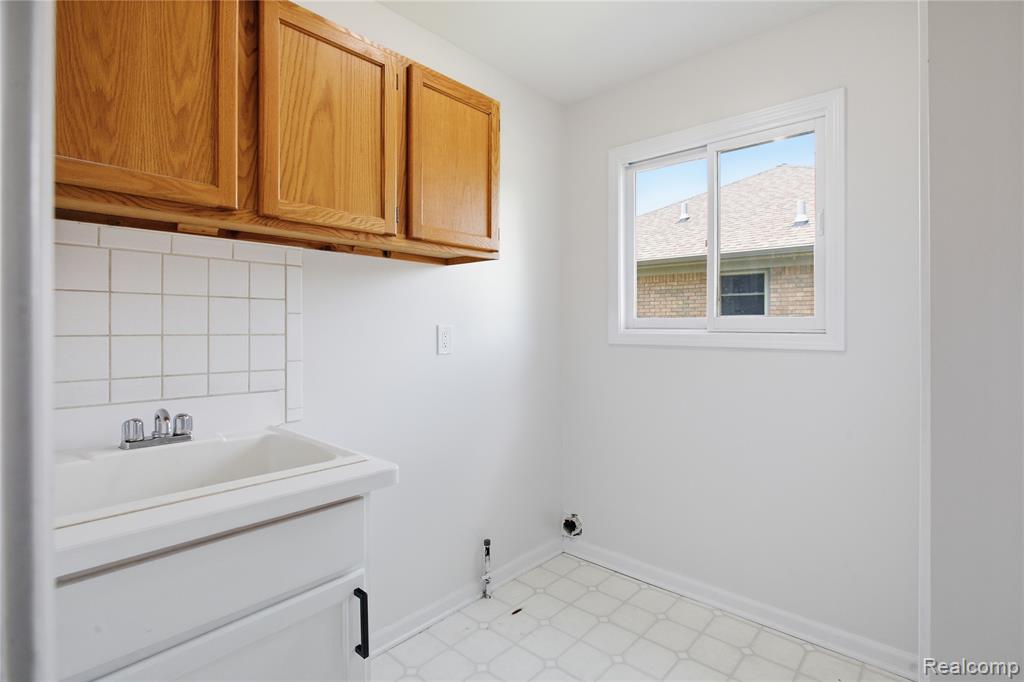 52658 Stag Ridge Drive, Macomb, MI 48042 — Photo 15