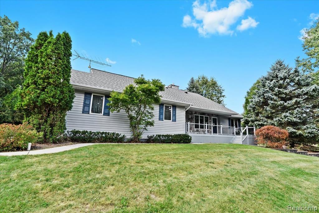 425 N Brandt, Ortonville, MI 48462 — Photo 2