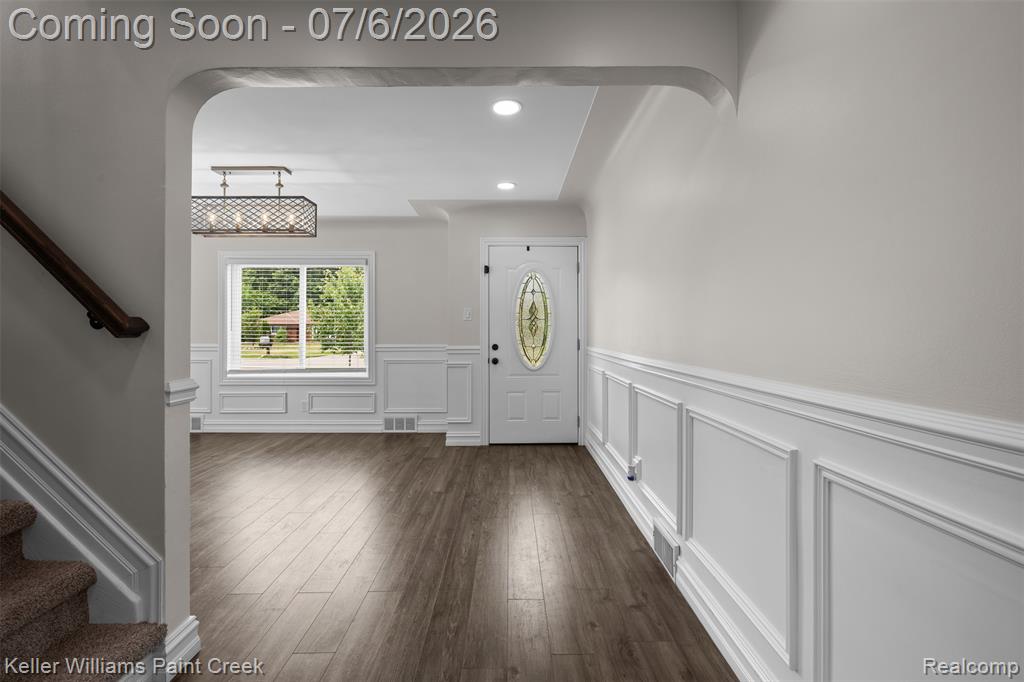 8316 Speedway Drive, Utica, MI 48317 — Photo 4