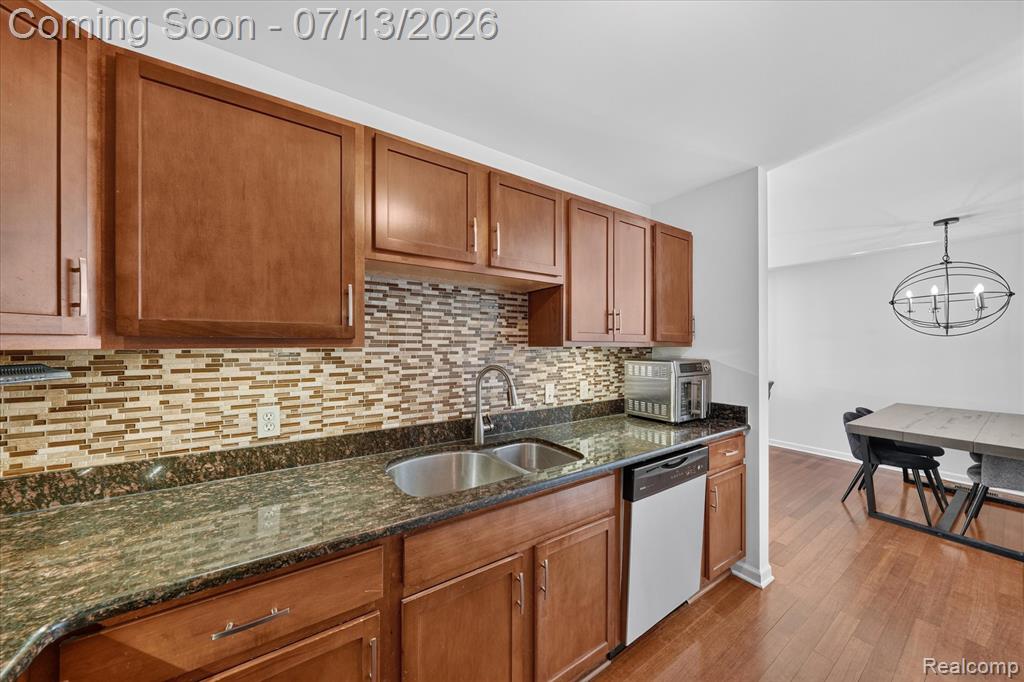 53118 Providence Drive E, 41, Utica, MI 48316 — Photo 15