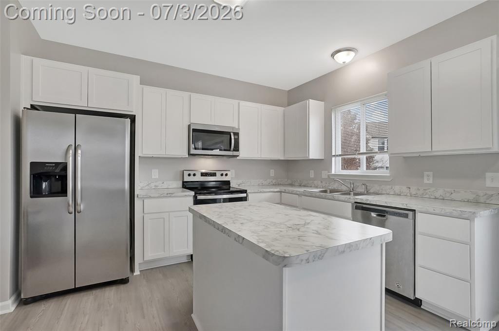 7197 Essex Drive, Ypsilanti, MI 48197 — Photo 16