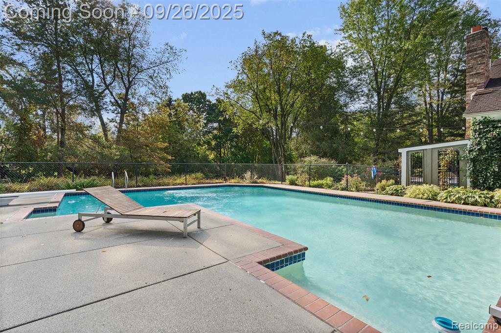 523 Uphill Road, Milford, MI 48381 — Photo 48
