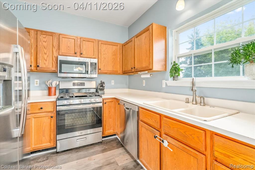 7726 Bay Tree Drive, Ypsilanti, MI 48197 — Photo 11