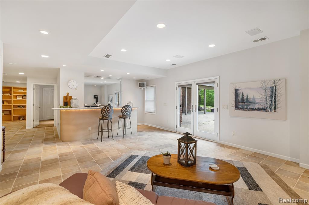 4230 Mill Lake Road, Lake Orion, MI — Photo 68