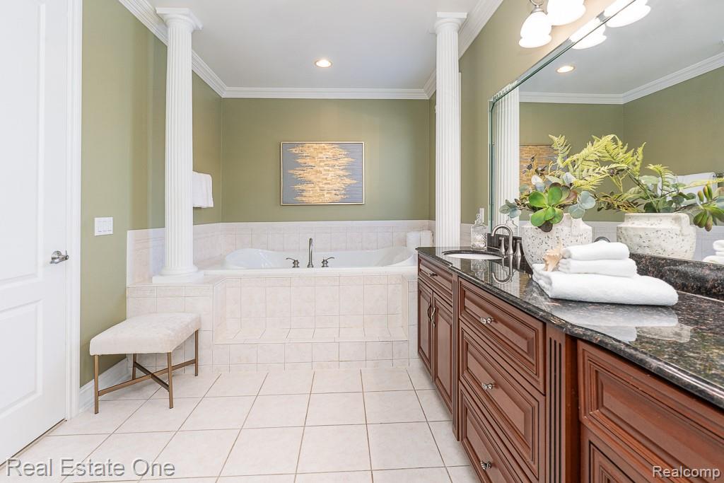 534 Parkland Hills Drive, Rochester, MI 48306 — Photo 25