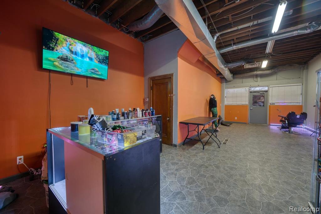 10325 Cadieux Road, Detroit, MI 48224 — Photo 11