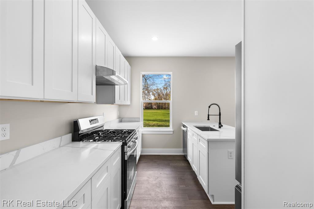 47260 Dequindre Road E, Shelby Twp, MI 48317 — Photo 15