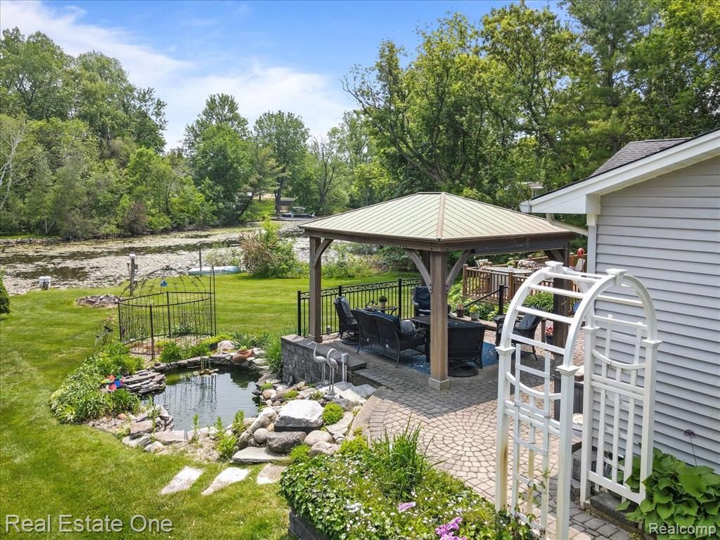 5900 Wellington Drive, Clarkston, MI — Photo 7