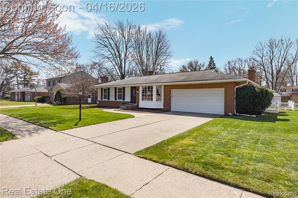 25202 Anchorage Street, Harrison Township, MI — Photo 48